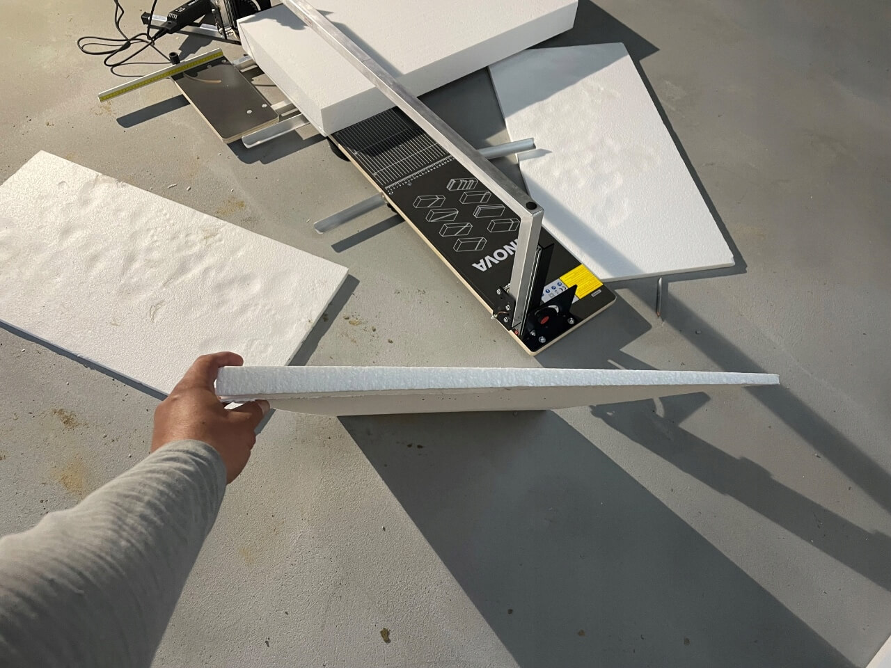 Styrofoam cutter minova pro 260W opinion shading board